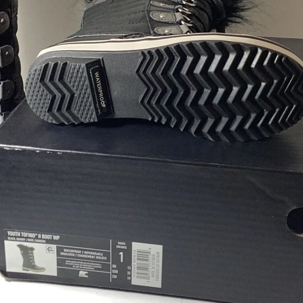 Sorel diamond quilted